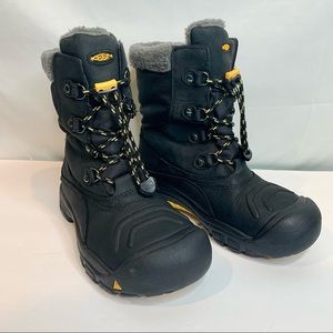 Keen 200 Gram Insulation Black Boots Size 5